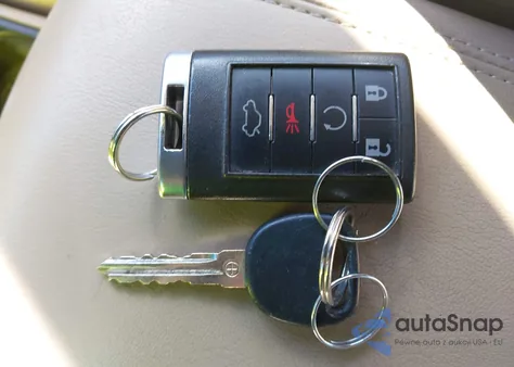 2008 Cadillac Dts 1Se z USA, uszkodzony, nr VIN 1G6KD57988U111742